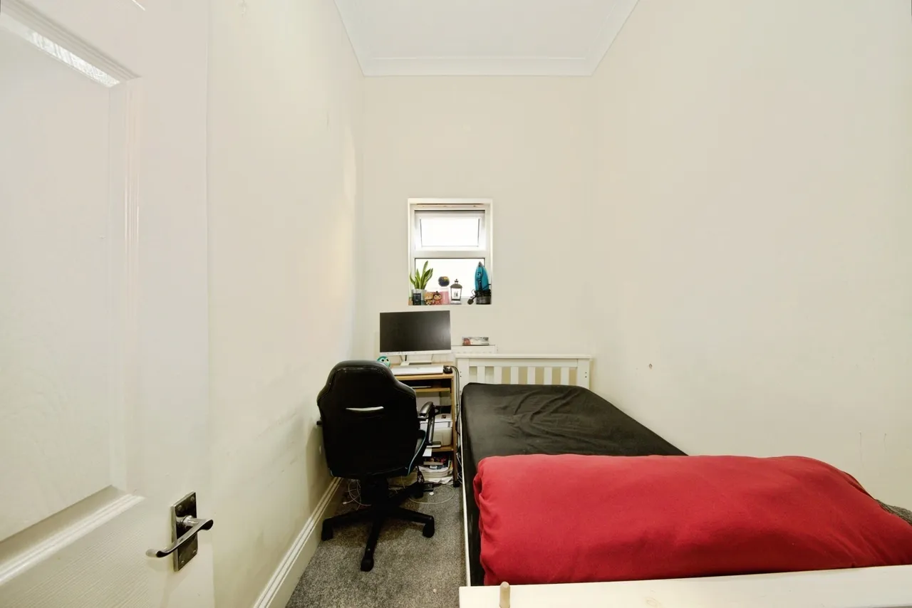 Junction Road, Romford, RM1, photo 4