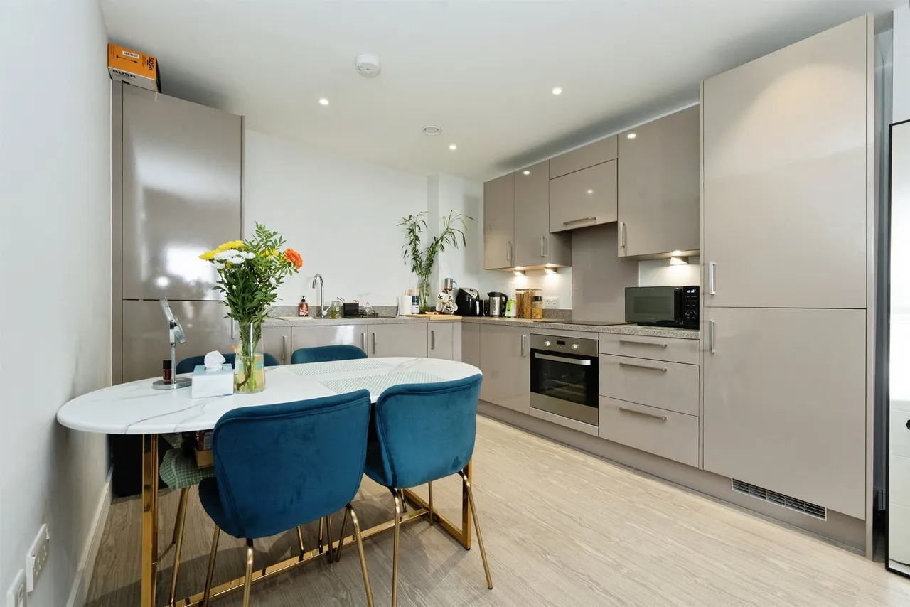 Ealing Road, Wembley, HA0, photo 3