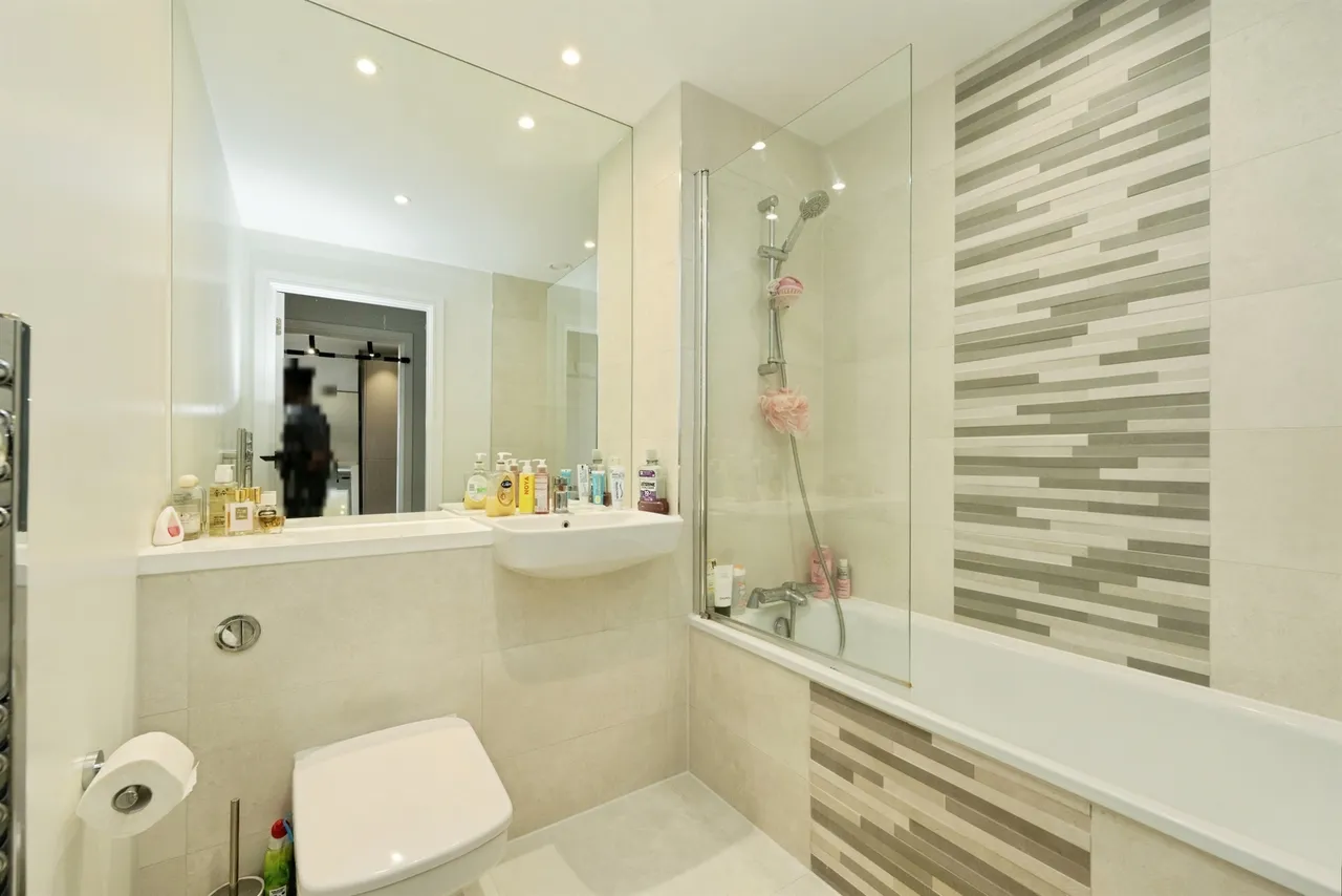 Ealing Road, Wembley, HA0, photo 5