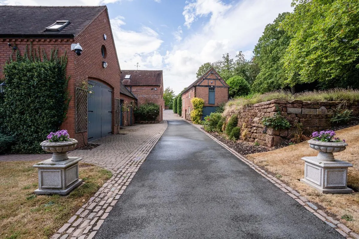 Hillpool, Kidderminster, DY10, photo 35