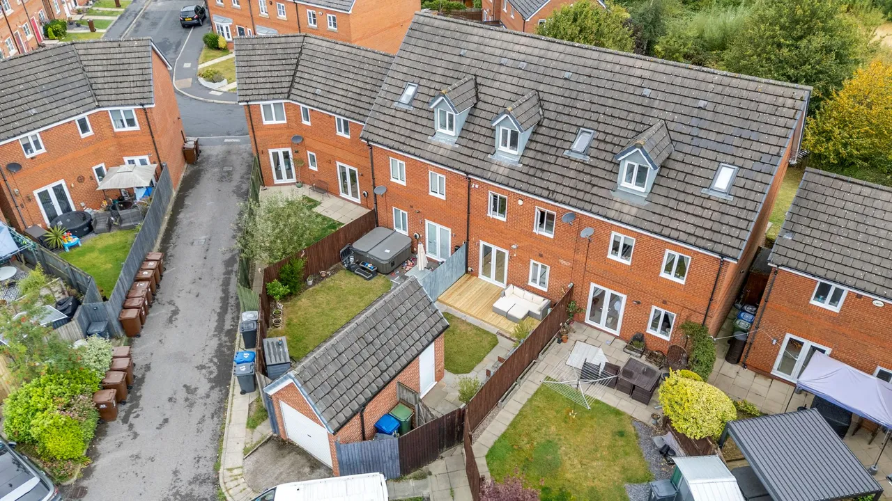 Hartley Green Gardens, Billinge, Wigan, Wigan, WN5 7GB, photo 24