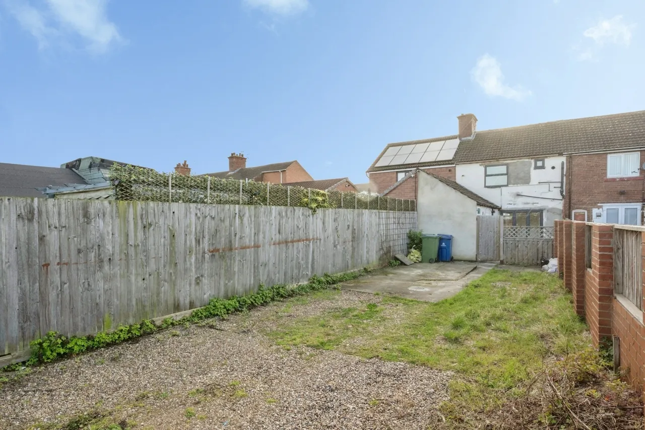 Queen Marys Road, New Rossington, Doncaster, South Yorkshire, DN11, photo 15