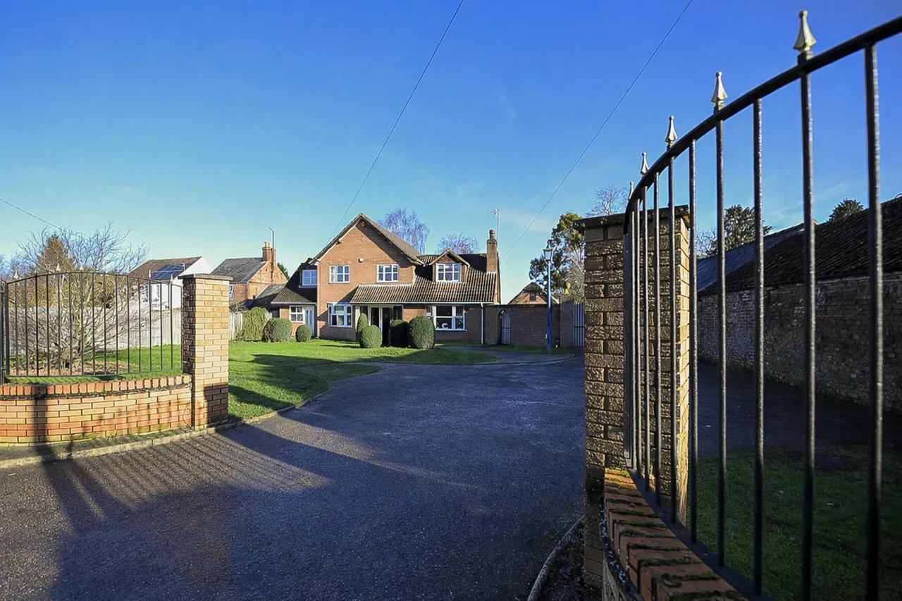 Station Road, Wisbech Saint Mary, PE13, photo 21