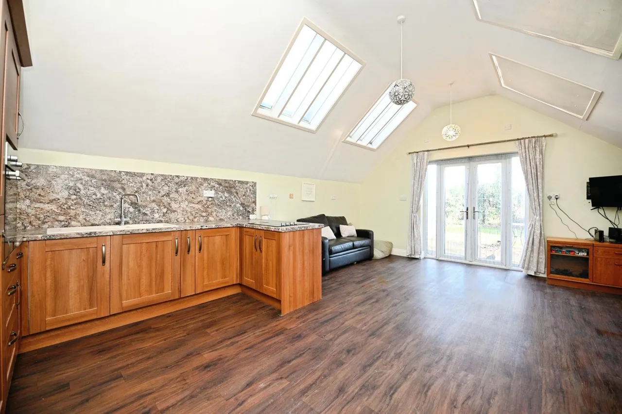 Station Road, Wisbech Saint Mary, PE13, photo 11