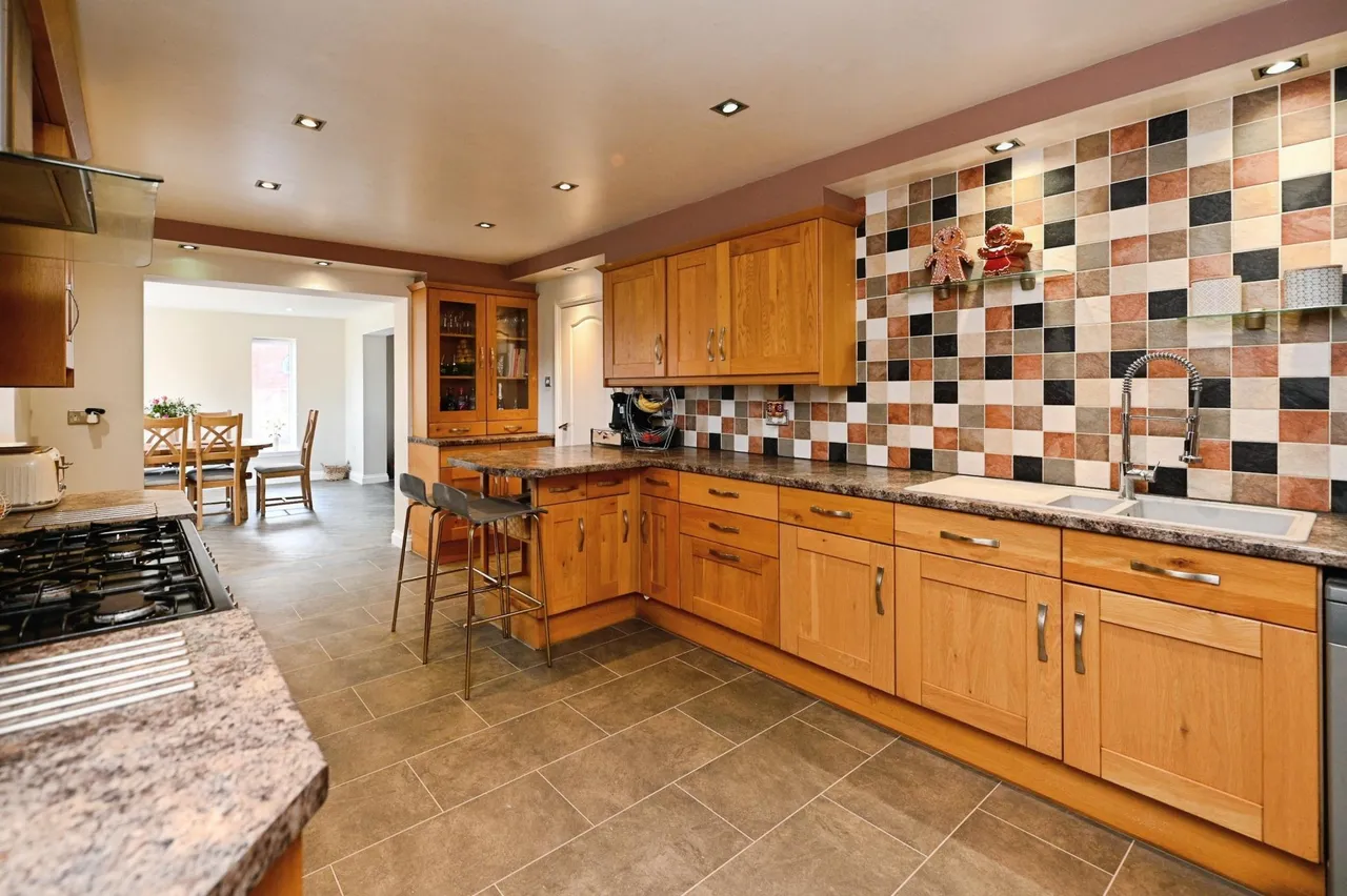 Station Road, Wisbech Saint Mary, PE13, photo 9
