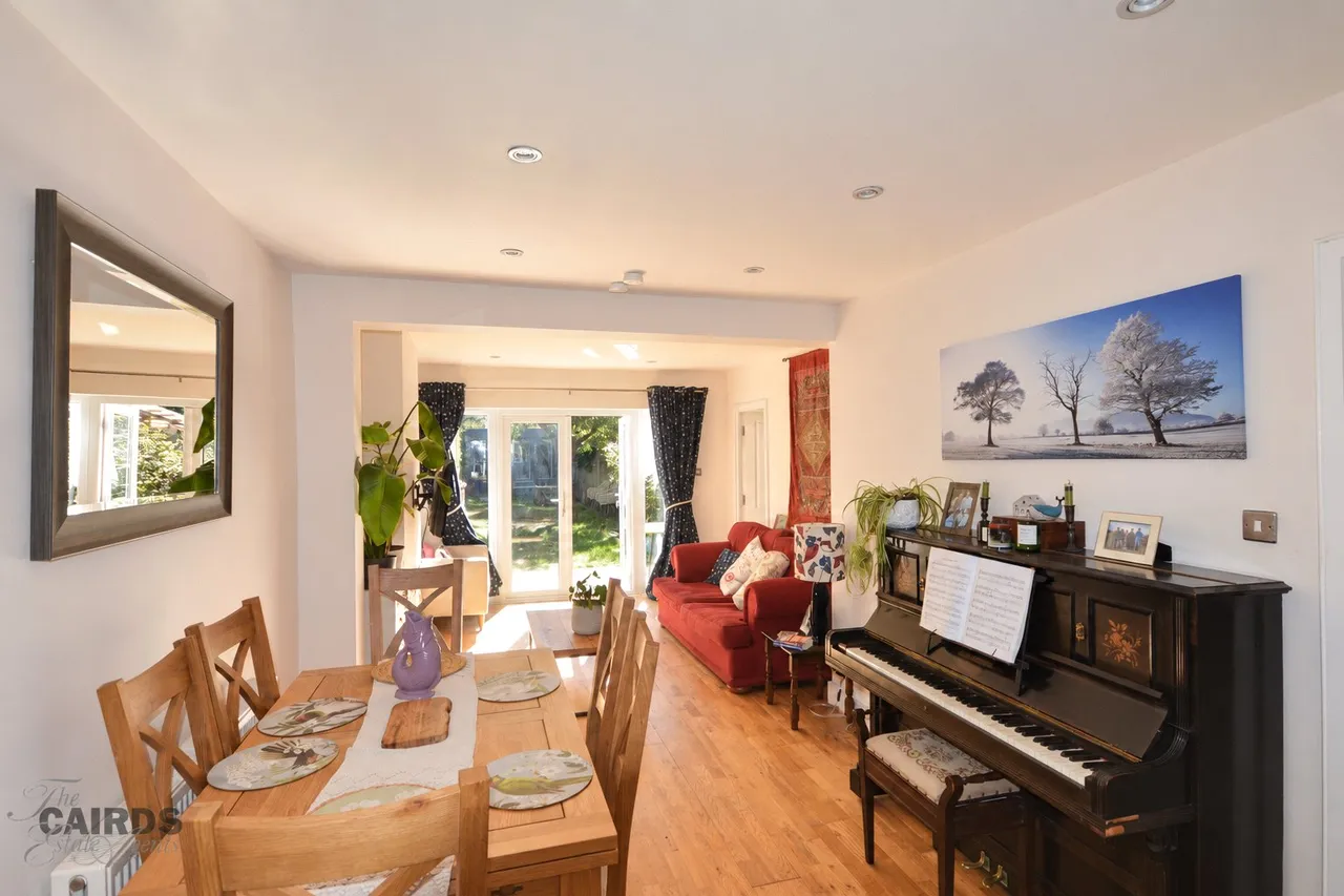 Horton Hill, Epsom, KT19, photo 2