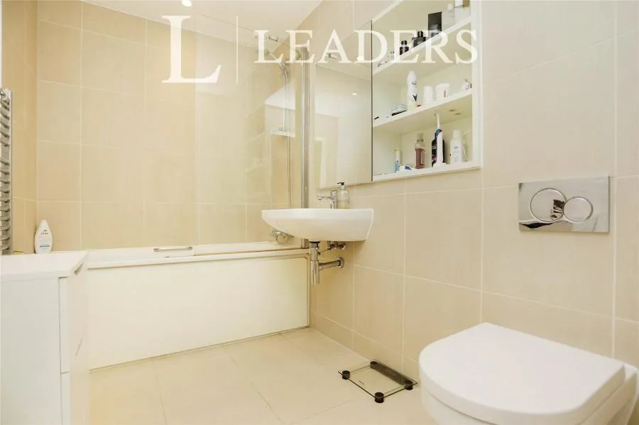 Meadowside, London, SE9, photo 4