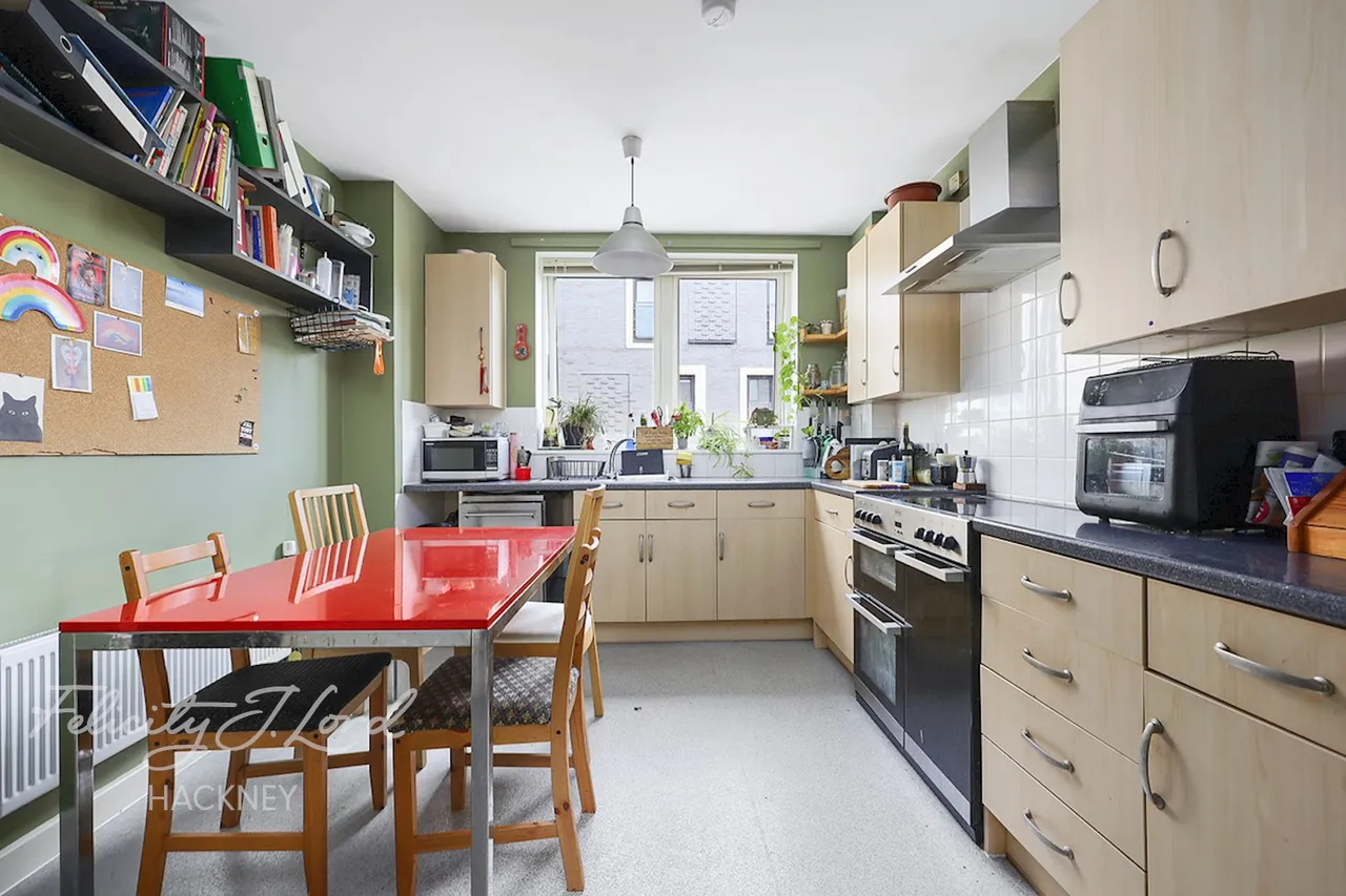 Ponsford Street, London, E9, photo 4