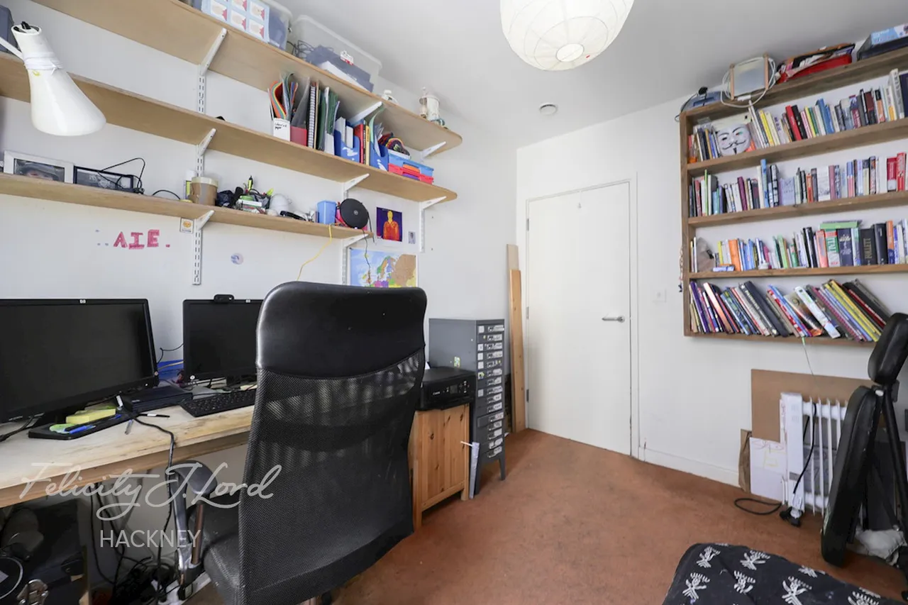 Ponsford Street, London, E9, photo 24