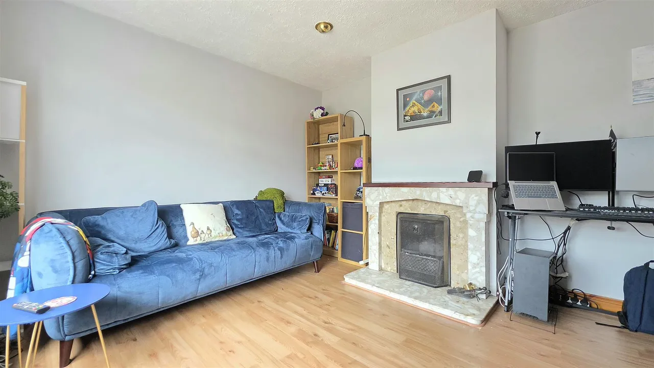Marlborough Close, Carrickfergus, BT38, photo 3