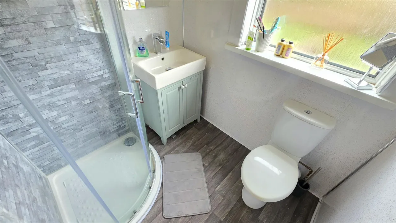 Marlborough Close, Carrickfergus, BT38, photo 10