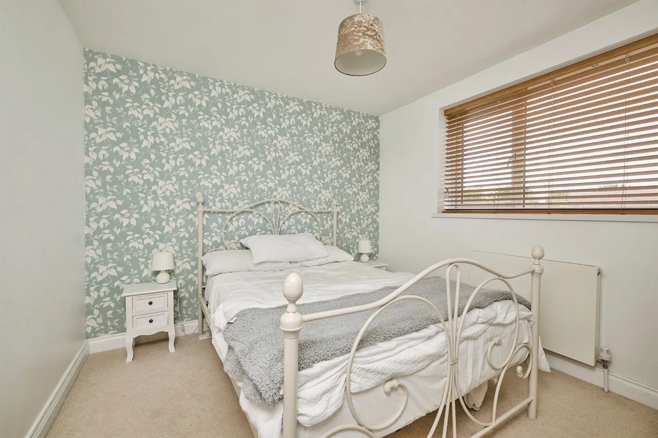 The Grove, Peterborough, PE6, photo 9