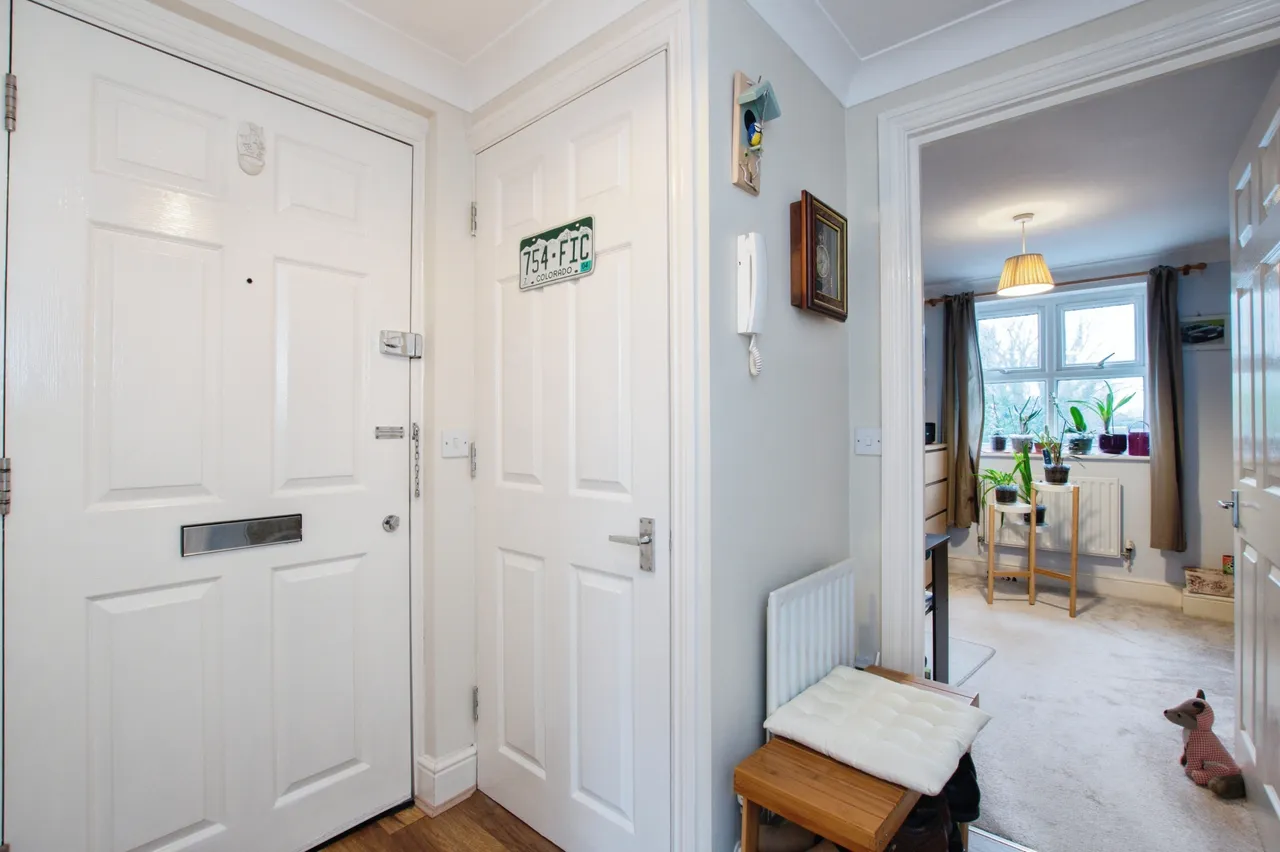 Egerton Gardens, Bournemouth, BH8, photo 12