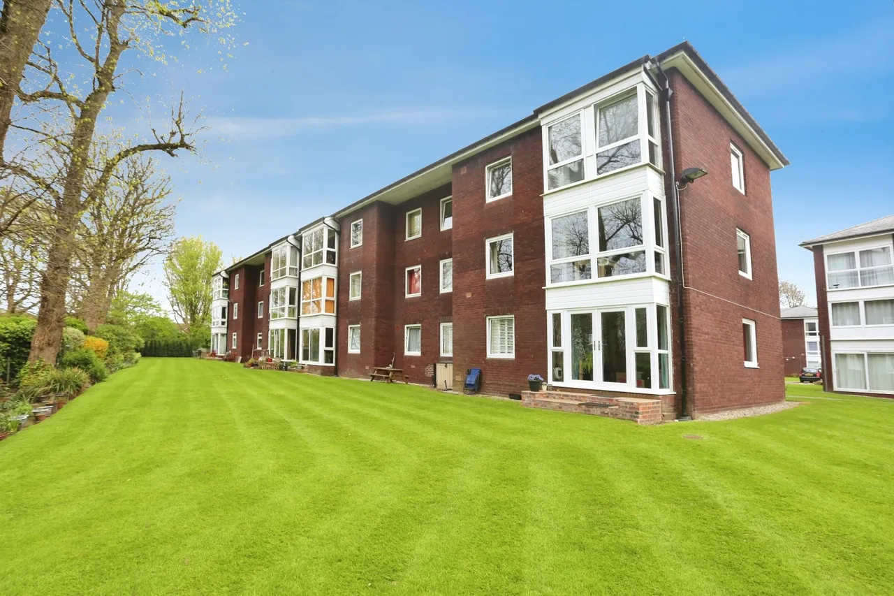 Mersey Road, Heaton Mersey, SK4, photo 9