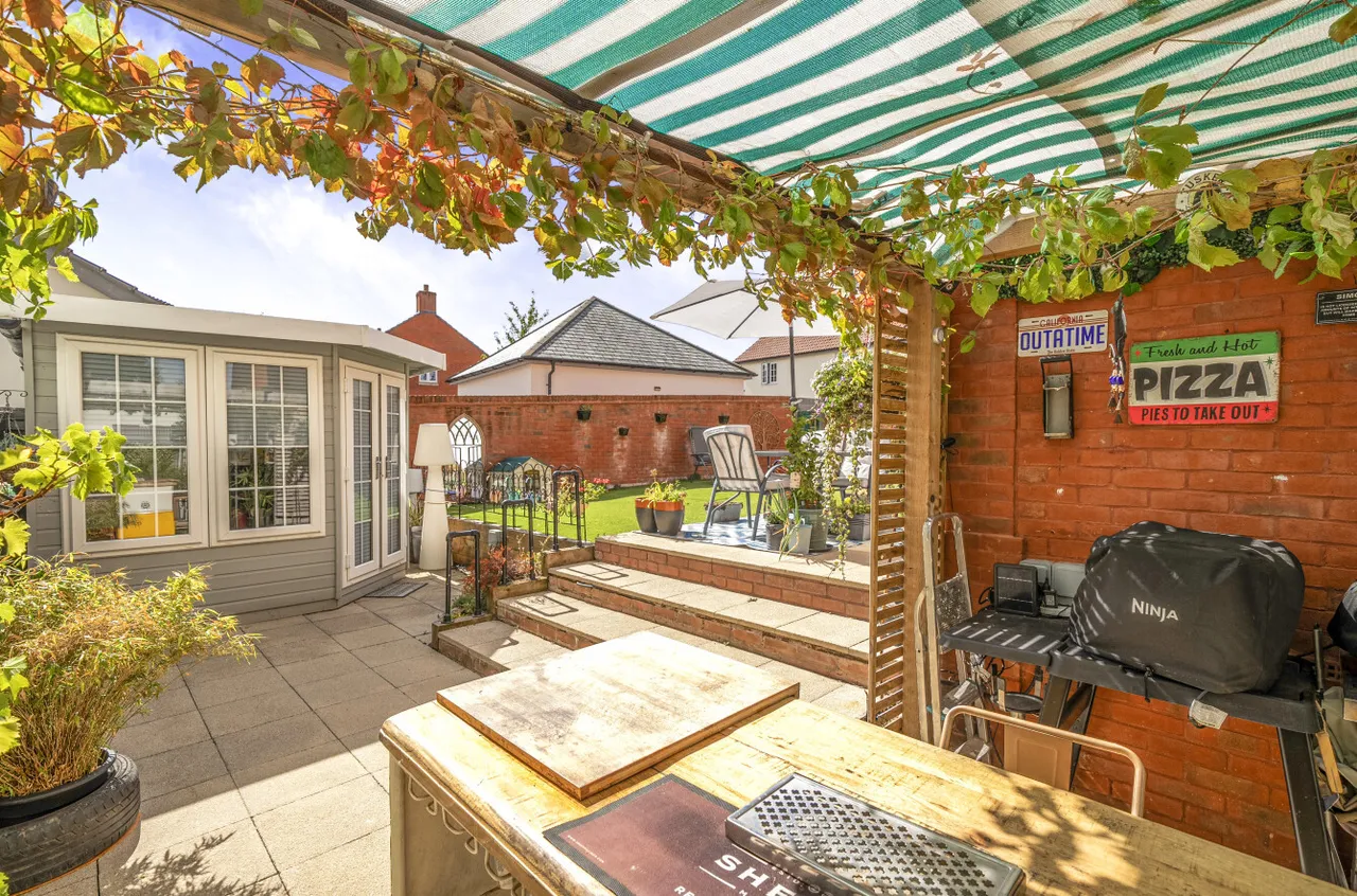Jurston Walk, Wellington, TA21, photo 3