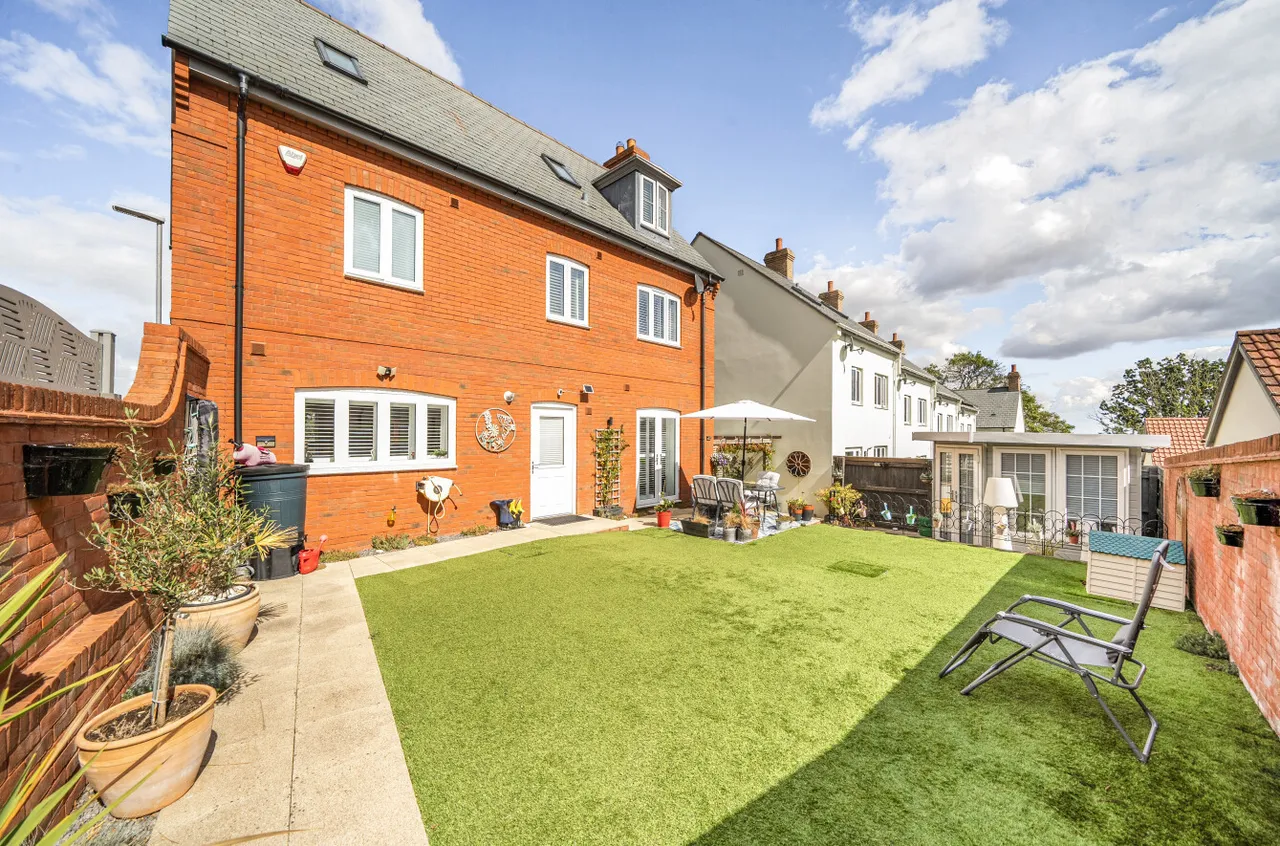 Jurston Walk, Wellington, TA21, photo 21