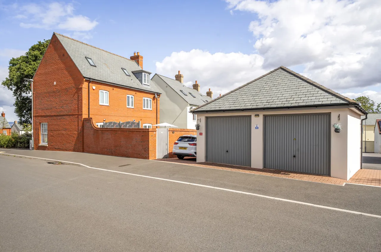 Jurston Walk, Wellington, TA21, photo 23