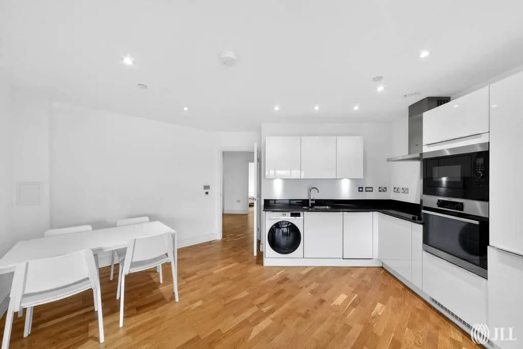 Leven Road, London, E14, photo 4