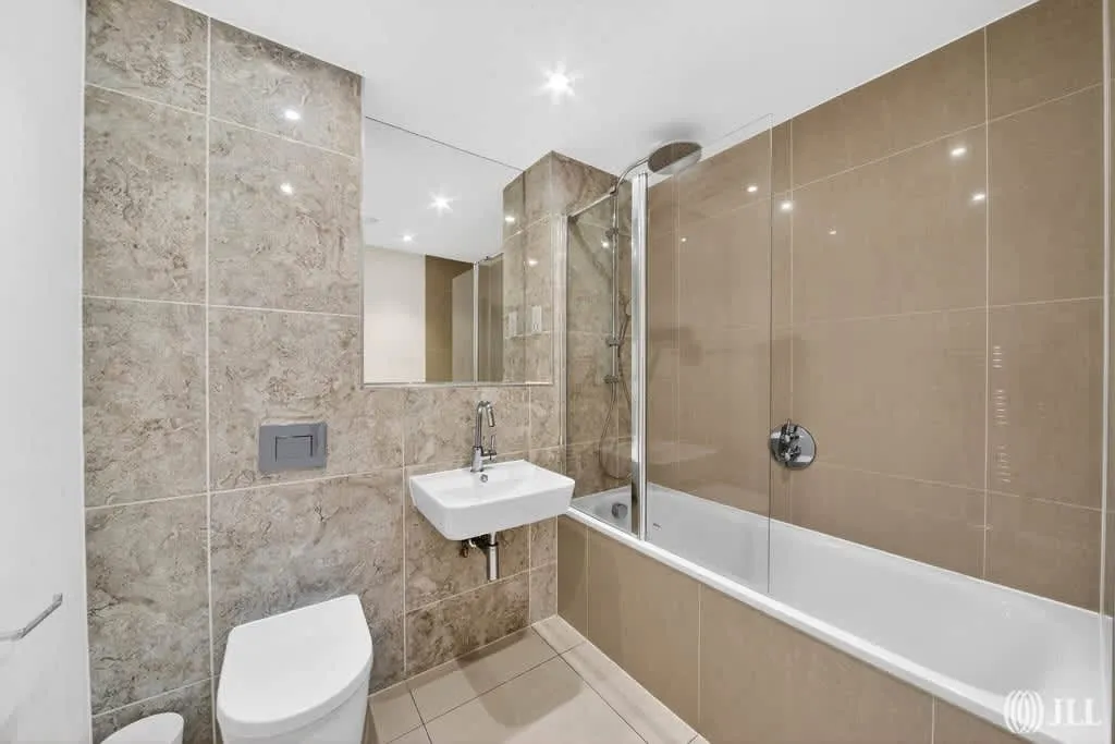 Leven Road, London, E14, photo 9