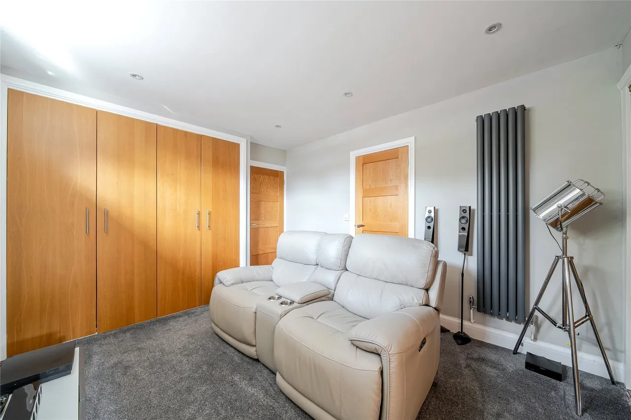 Mere Close, Orpington, BR6, photo 25