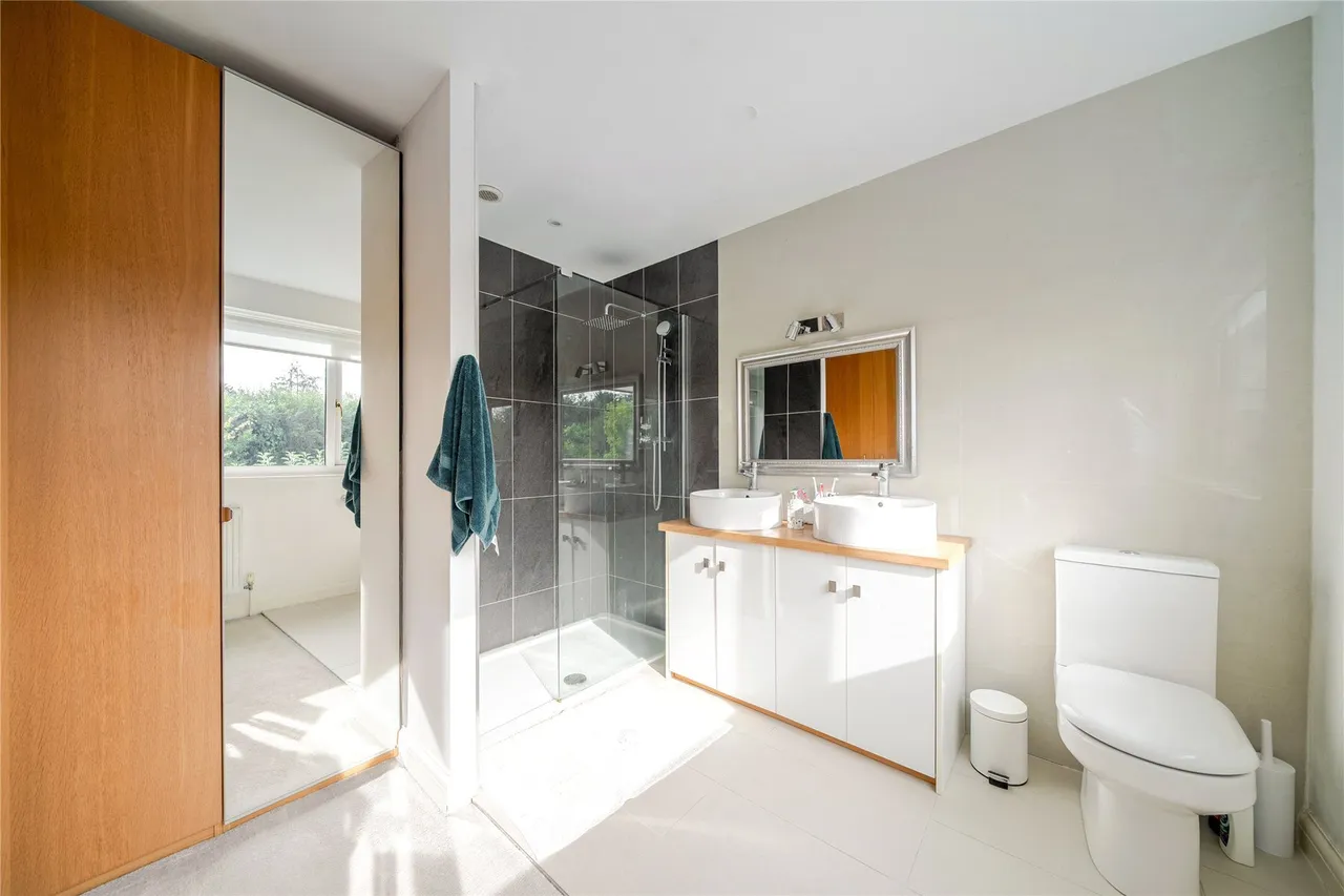 Mere Close, Orpington, BR6, photo 20
