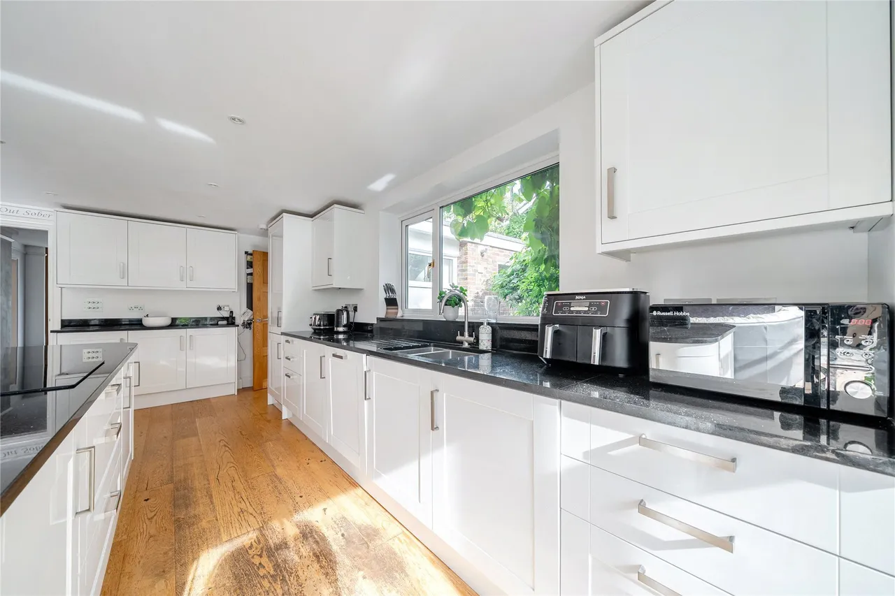 Mere Close, Orpington, BR6, photo 6