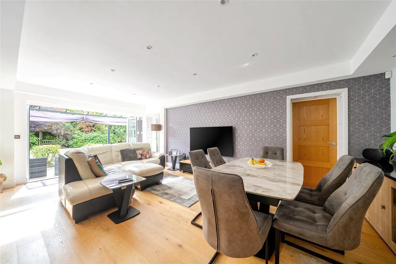 Mere Close, Orpington, BR6, photo 3