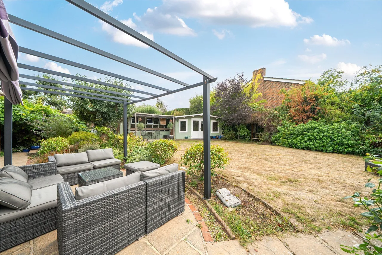 Mere Close, Orpington, BR6, photo 17