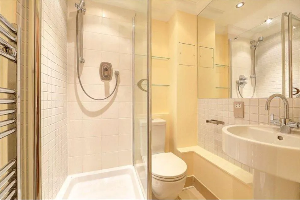 Coombe Road, New Malden, photo 8