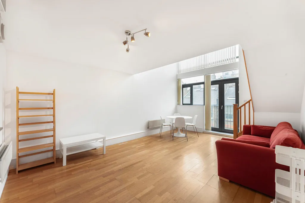 2 bed flat for sale, Curtain Road, London, EC2A