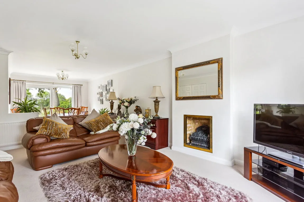 Arden Mhor, Pinner, HA5, photo 2