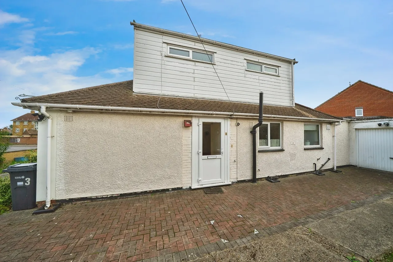 Meriden Close, Ilford, IG6, photo 15