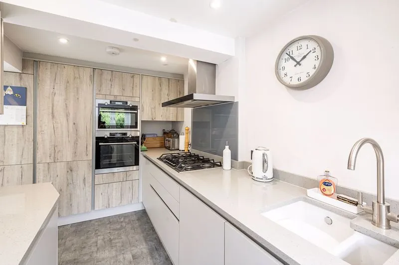 Tring Road, Long Marston, HP23, photo 19