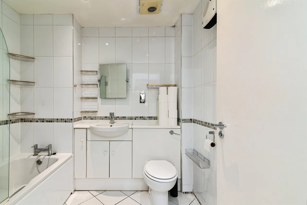 Loughborough Road, West Bridgford, NG2, photo 4