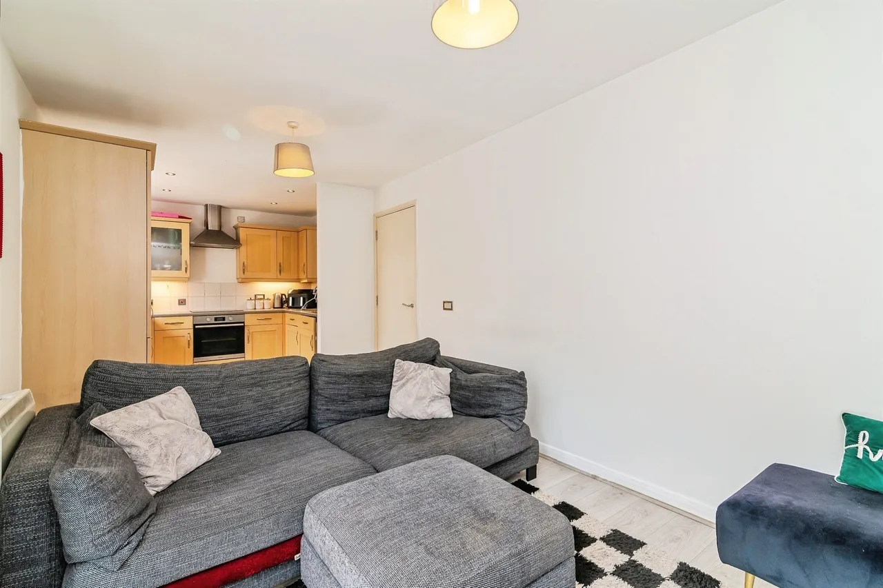 Loughborough Road, West Bridgford, NG2, photo 6