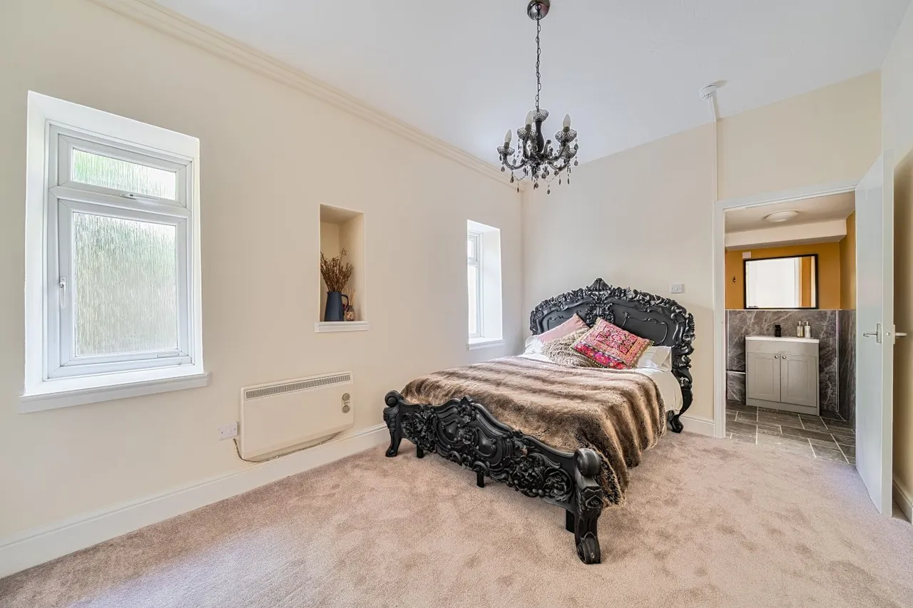 Ebberley Lawn, Barnstaple, EX32, photo 13