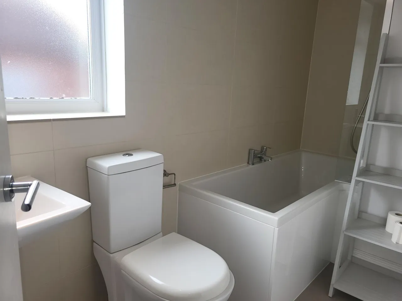 Churchill Road, North Somercotes, LN11, photo 9