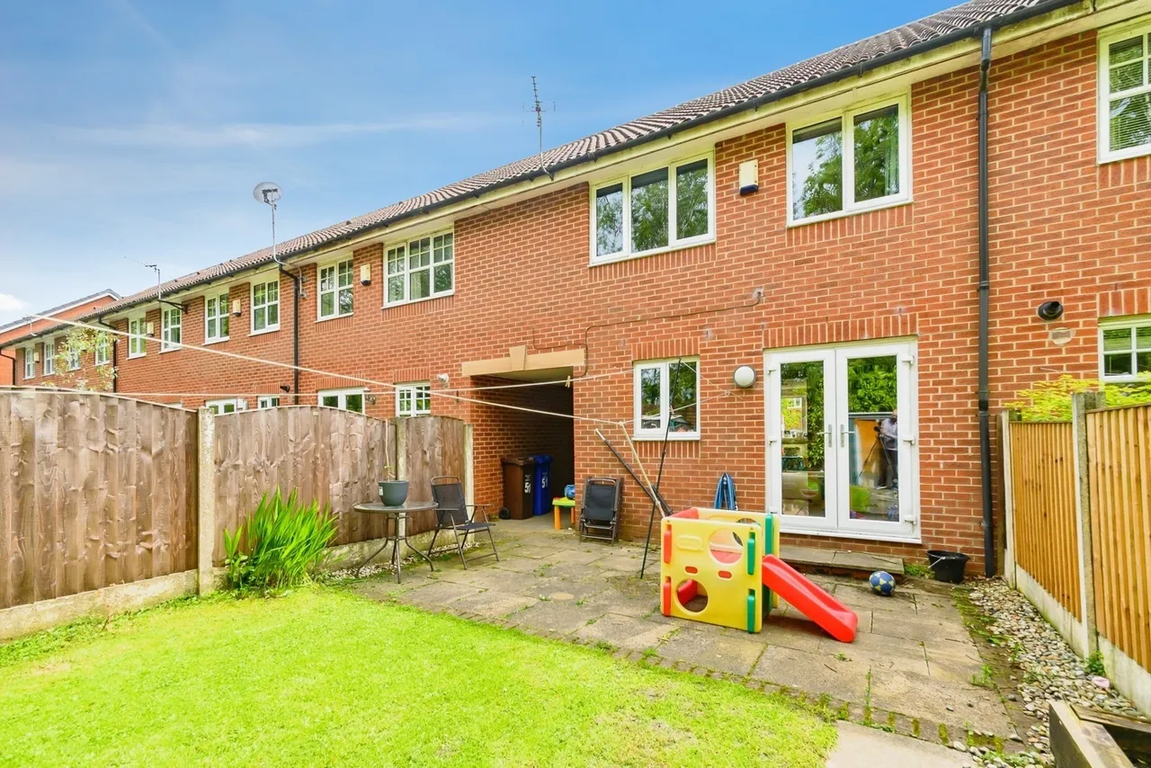 Hill Top Road, Worsley, Manchester, Greater Manchester, M28, photo 13