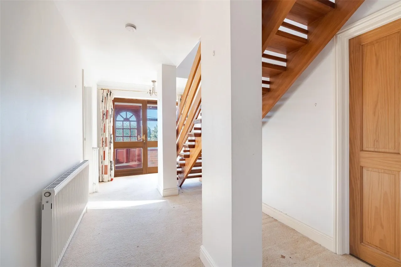 Canford Bottom, Colehill, Wimborne, Dorset, BH21, photo 12