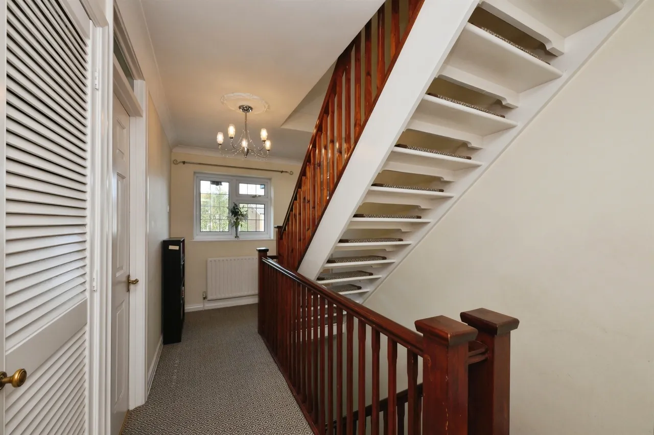 Middle Street, Nazeing, EN9, photo 14
