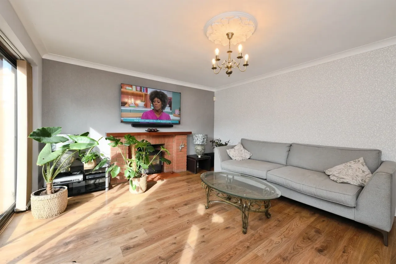 Middle Street, Nazeing, EN9, photo 3