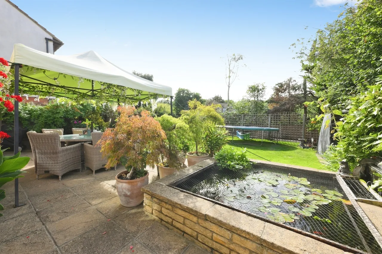 Middle Street, Nazeing, EN9, photo 23