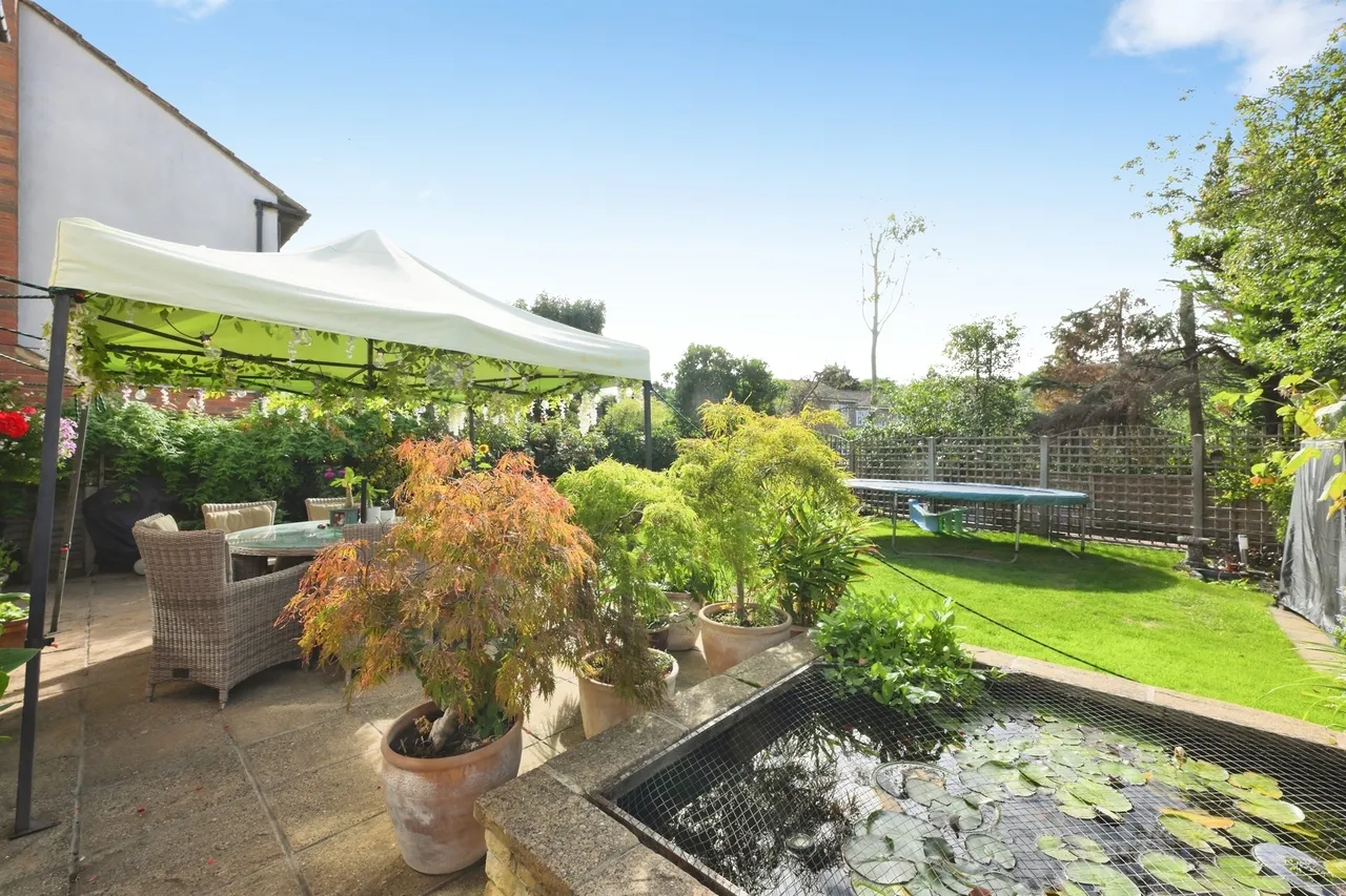Middle Street, Nazeing, EN9, photo 10