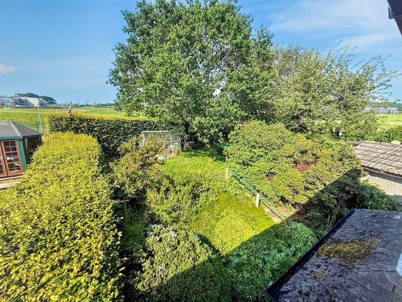 Aireville Crescent, Silsden, BD20 0JA, photo 20