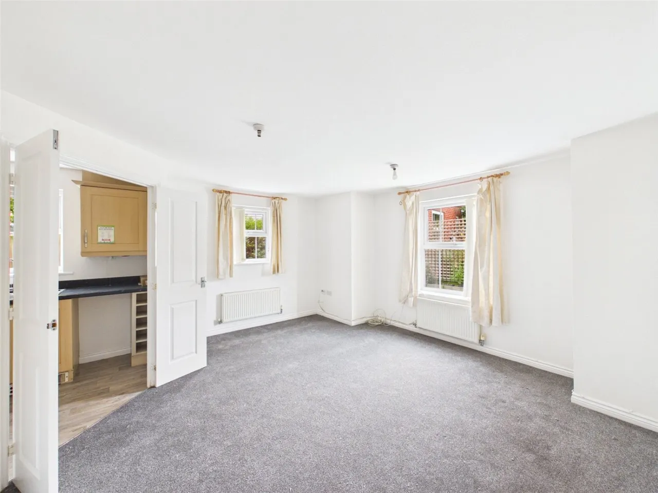 High Main Drive, Brackens Court, NG6, photo 9