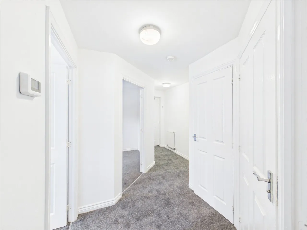 High Main Drive, Brackens Court, NG6, photo 2