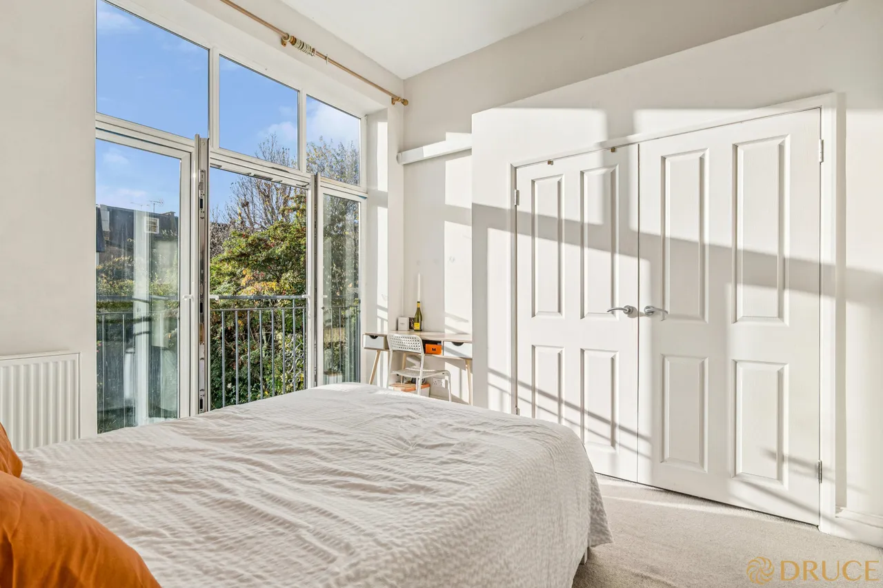 Sinclair Road, London, W14, photo 3