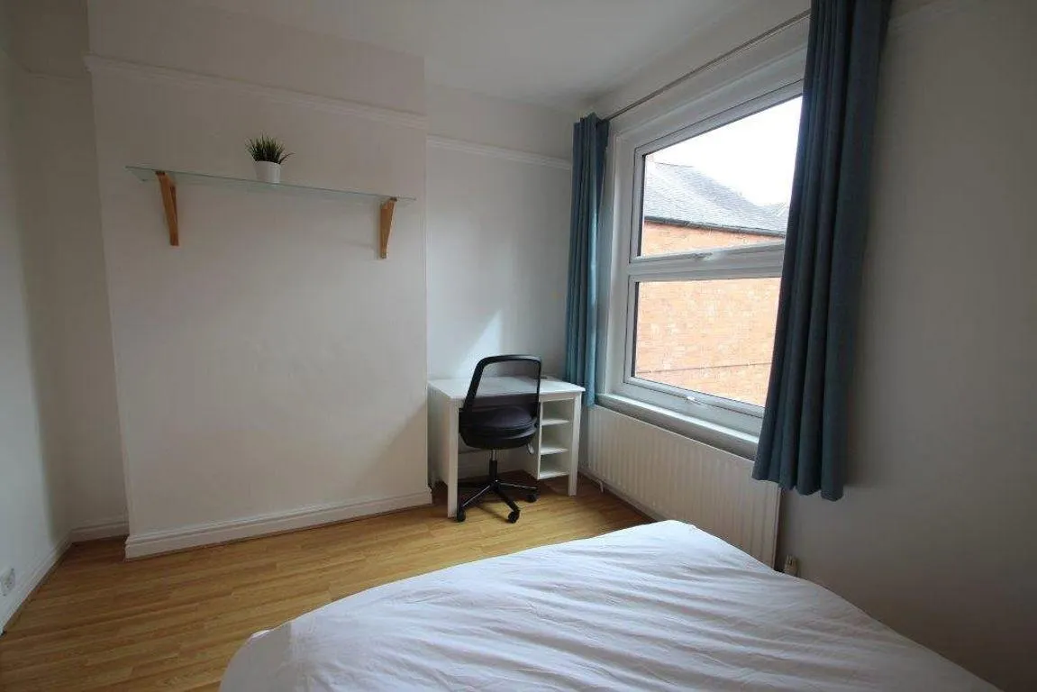 Howard Road, Leicester, LE2, photo 12