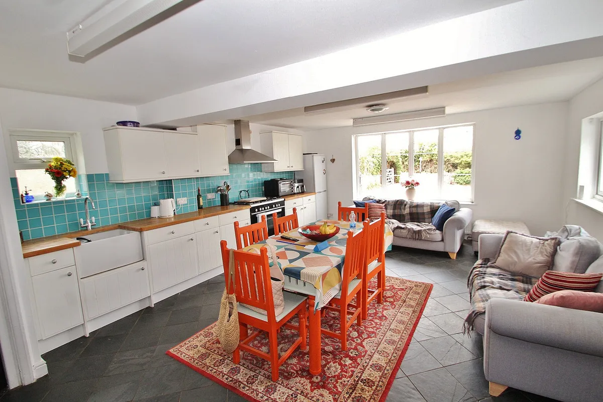 South Leigh Road, High Cogges, OX29, photo 4