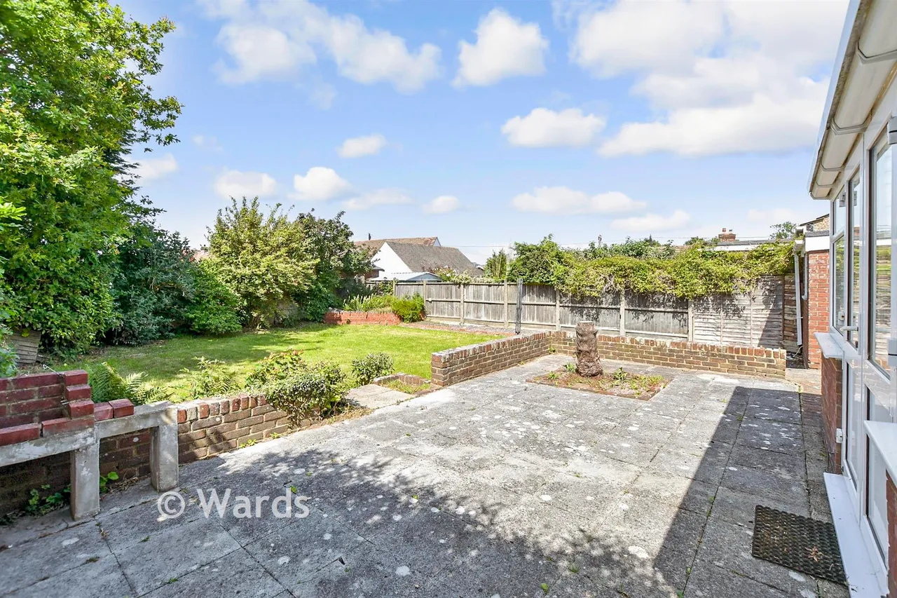 Capel-Le-Ferne, Folkestone, CT18, photo 16